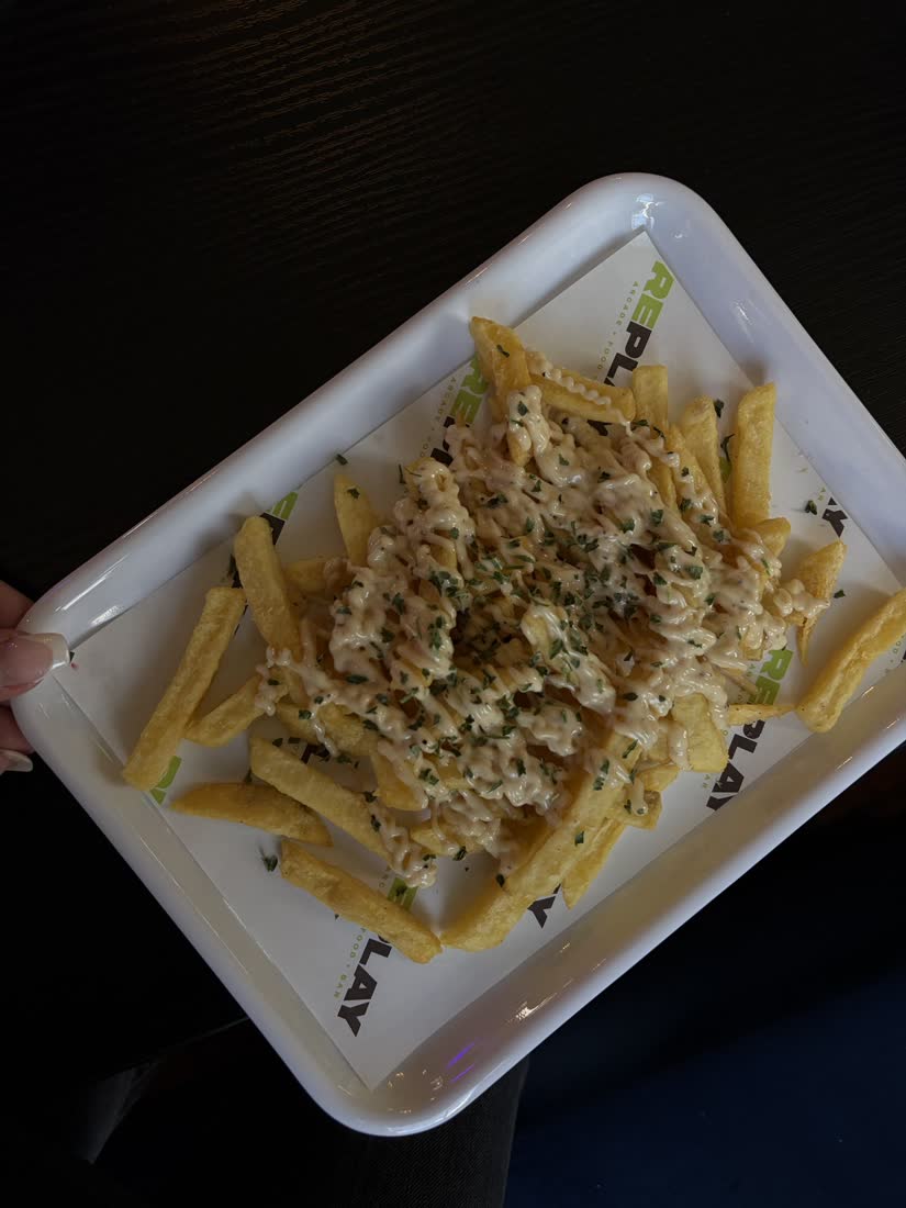 Garlic Parmesan Pommes